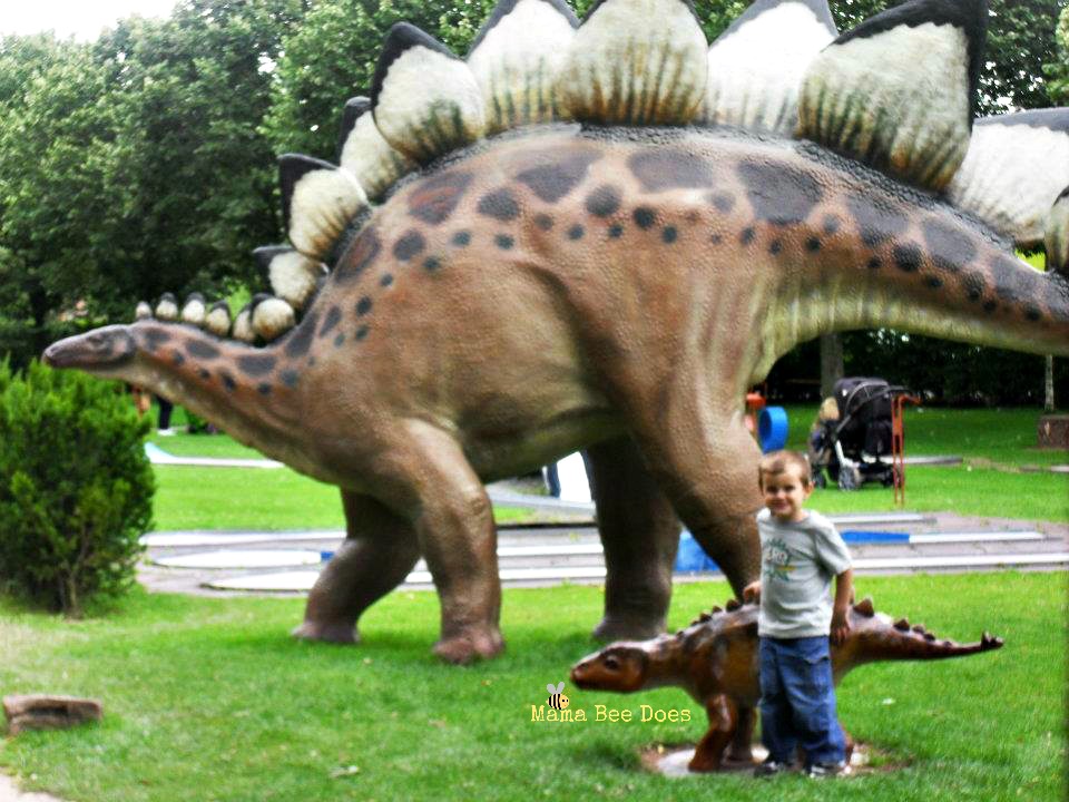 Gartenshau Germany dino park