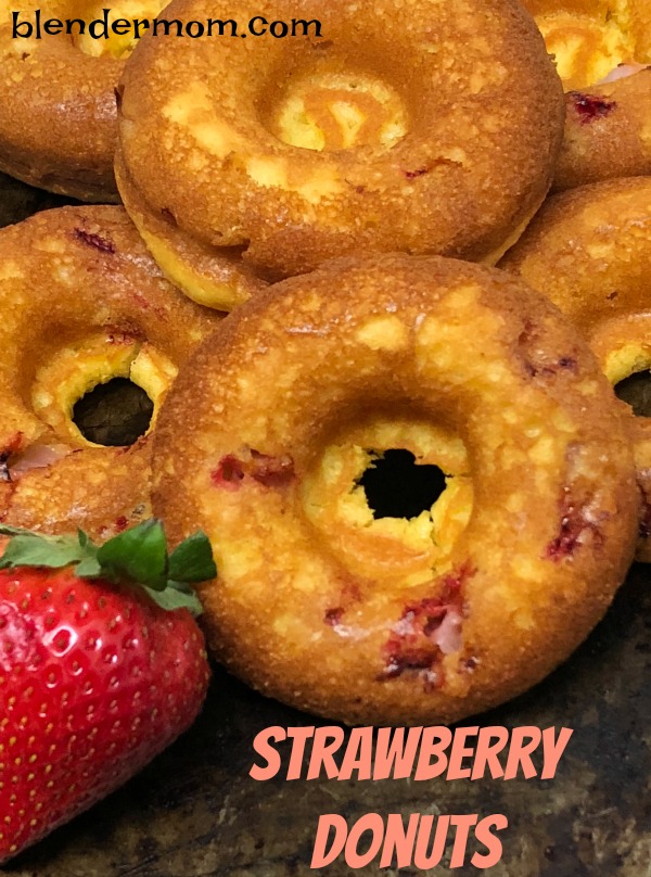 baked strawberry donuts