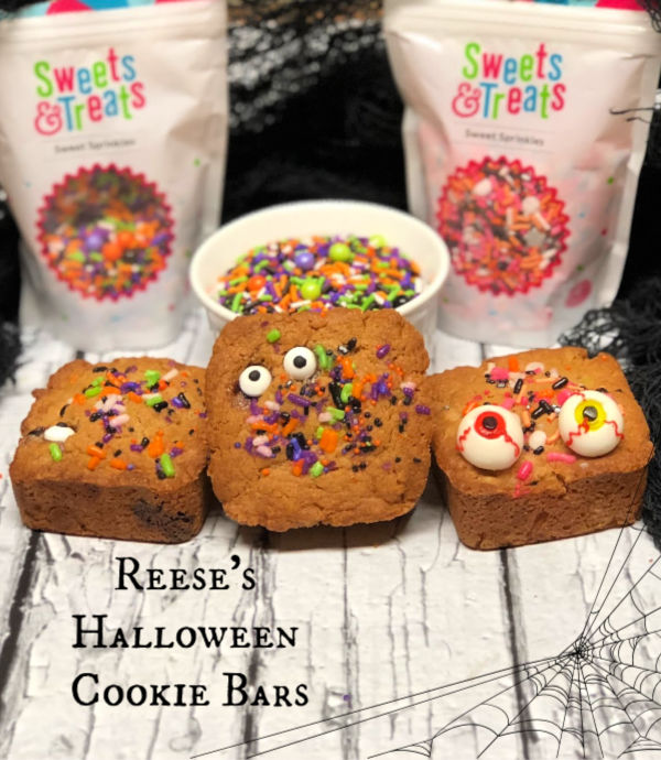 Reeses halloween cookie bars
