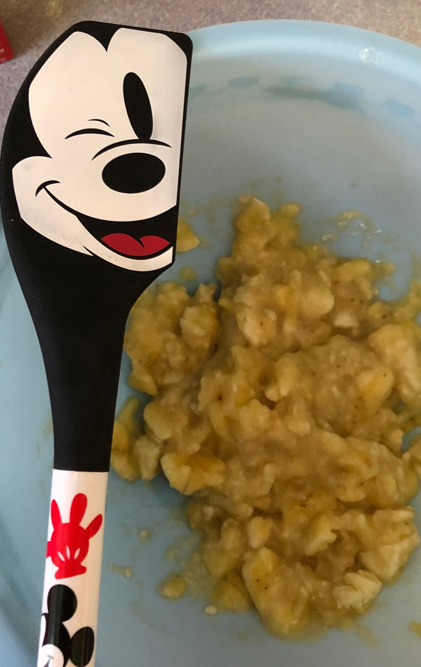 Mickey Mouse 90th birthday spatula Dole bananas