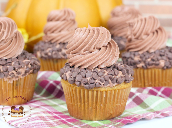 pumpkin cupcakes